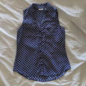 NY&Co sleeveless blouse